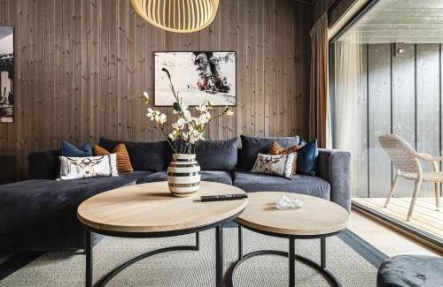 Hemsedal Apartment | Penthouse with large rooftop terrace, Ski In-Ski Out in Hemsedal