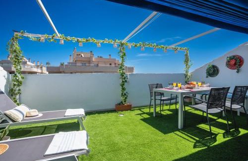 Torremolinos Apartment | Penthouse with Sea Views Los Alamos