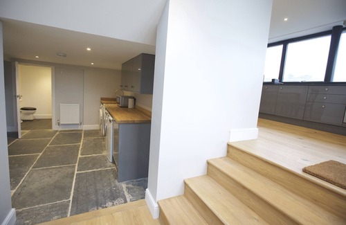 Crackington Haven Cottage | Pentreath is a spacious and stylish five-bedroom retreat sleeping up to 10 guests
