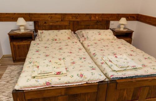 Topolcianky House | Penzión Gazdovský Hostinec