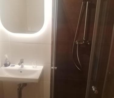 Zavadka nad Hronom House | Penzión Zlatá Rybka