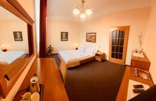 Hradec Kralove House | Penzion Černý Kůň