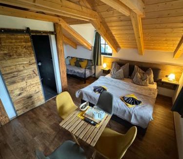 Ceske Zleby Hotel | Penzion Farma Žleby