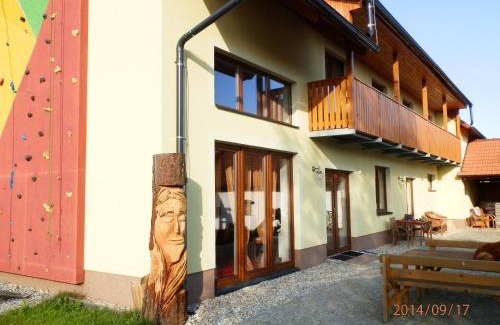 Benesov nad Cernou House | Penzion Naděje