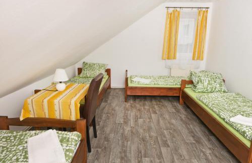 Zelezna Ruda Cabin | Penzion pod svahem