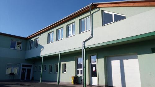 Opatovice nad Labem House | Penzion První Liga