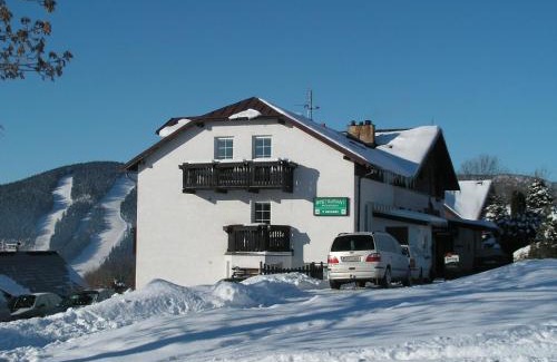 Strazne House | Penzion V Kolonce