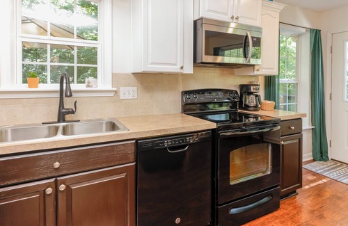 Lake Lure Cottage | Perch and Pine Cottage sleeps 6, lake access firepit