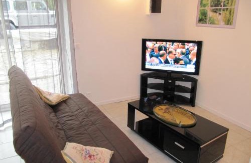 Lanzac House | PERCHE, FISH AND GITES