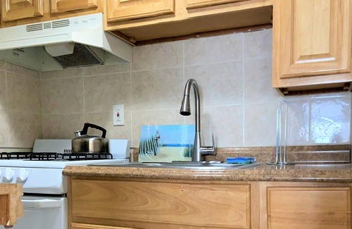 Ortley Beach Apartment | Perfect 1-Bedrm, 1 Block to Ocean