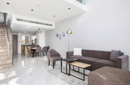 Dubai Villa | Perfect 2BR Villa Rukan