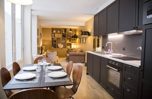 5th Arrondissement Apartment | Perfect apt on Saint-Michel blvd
