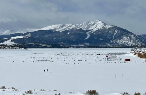 Dillon House | Perfect basecamp for all your Summit County and Dillon Amphitheater adventures