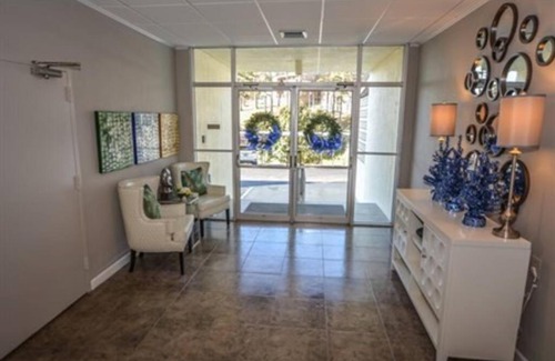 Mid America Apartment | Perfect Couples Retreat - close to all amenities