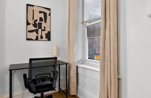 Center City West Apartment | Perfect, Cozy Studio | Center City | Fast WiFi