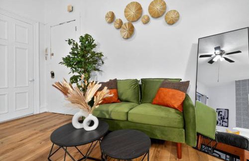 Center City West Apartment | Perfect Cozy Studio in Center City with Fast WiFi