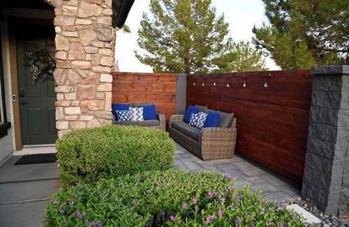 Surprise Farms House | Perfect Desert oasis