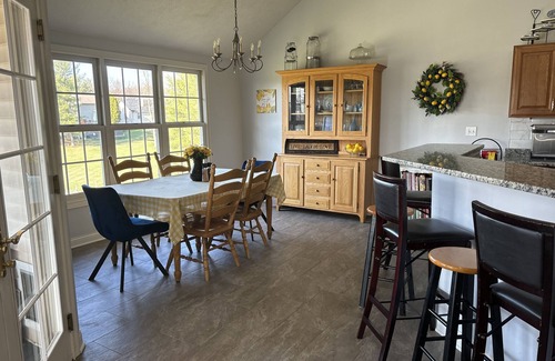 Columbus House | Perfect eclipse views for the entire family!