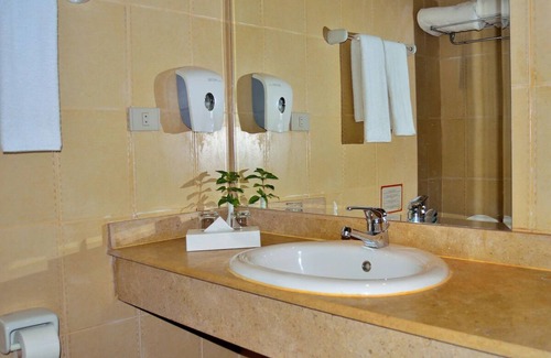 Sharm El Sheikh Hotel | Perfect for a Relaxing Coastal Escape l Garden View, Outdoor Pool & Near Red Sea