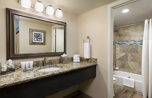 South Scottsdale Resort | Perfect for a Family Trip! 2 Comfortable Units, 5 Pools, Spa, Free Parking!