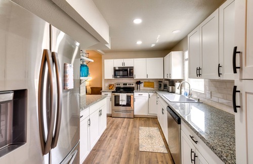 Cottonwood House | Perfect for Families: Spacious Sun Lakes Home!