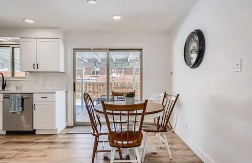 Lamar Heights Area House | Perfect for Family & Friends | Ping Pong | Arvada