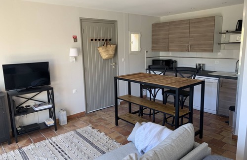 St.-Remy-de-Provence Cottage | Perfect location for a fabulous week in sunny Provence.