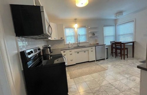 Tuscaloosa House | Perfect Gameday house just minutes away from campus!