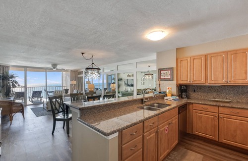 Sandestin Condo | Perfect Getaway! Amazing Views Beach Front 2 Bedrooms 2 Baths Hidden Dunes