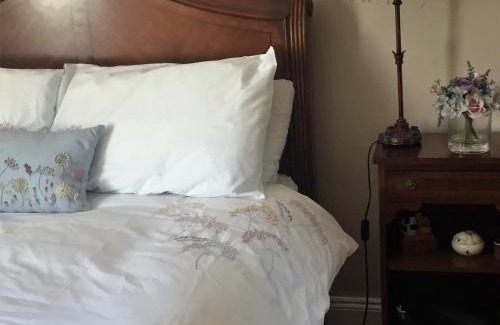 Bangor House | Perfect getaway, seafront home