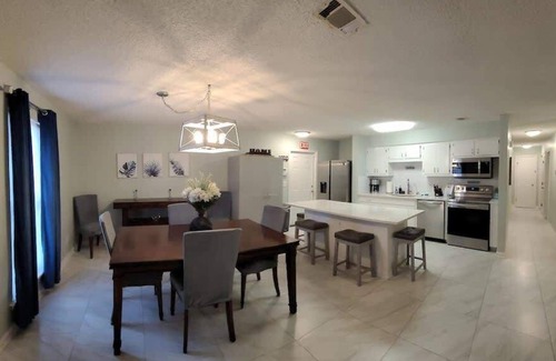 St. Marys House | Perfect little downtown St Marys getaway