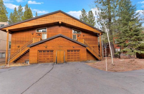 Truckee Condo | Perfect Location - Choose from 5 nearby ski areas!