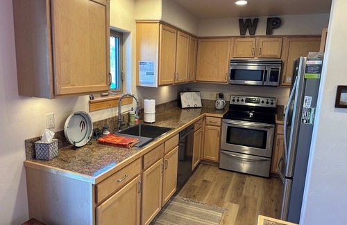 Winter Park House | Perfect Location! - EV charger, downtown, shuttle, + private hot tub & garage!