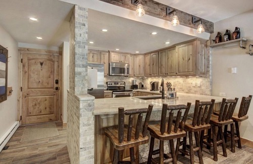 Peak 9 Condo | PERFECT Location & Fully Upgraded! Best Value in Breck!
