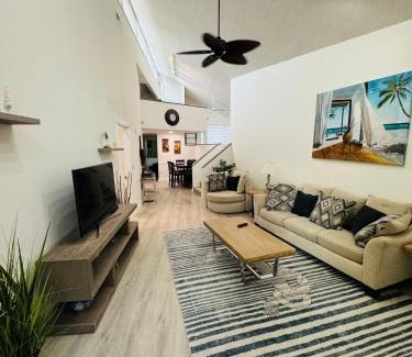 Siesta Key Village Apartment | Perfect Location in Siesta Key