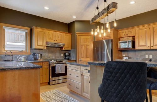 Three Sisters Mountain Village House | Perfect mountain cosy home in Canmore