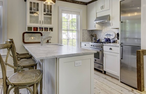 Southold Apartment | Perfect North Fork Pied-A-Terre: Heart of North Fork Wine Country by the Beach!