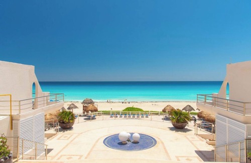 Zona Hotelera Apartment | Perfect vacation getaway Ocean ViewnWifi