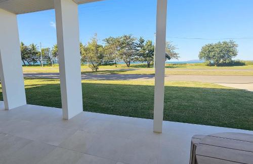 Pallarenda House | Perfection in Pallarenda With Pool & Studio Apt