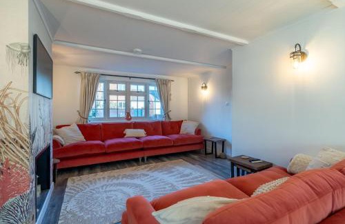 Winterton-on-Sea House | Periwinkle Cottage by Winterton Cottages