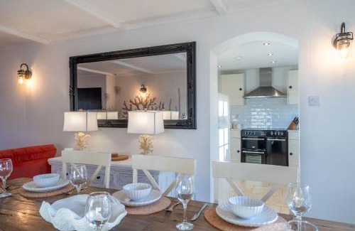 Winterton-on-Sea House | Periwinkle Cottage by Winterton Cottages