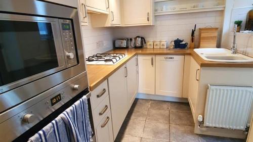 Mumbles House | Periwinkle Cottage