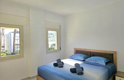 Ishem Apartment | Perla Resort Holiday Homes 200