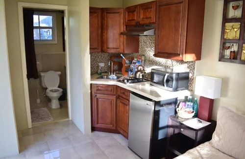 Nassau Apartment | Personal Touch Studio