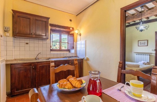 Monte Santa Maria Tiberina Apartment | Pet friendly apartment