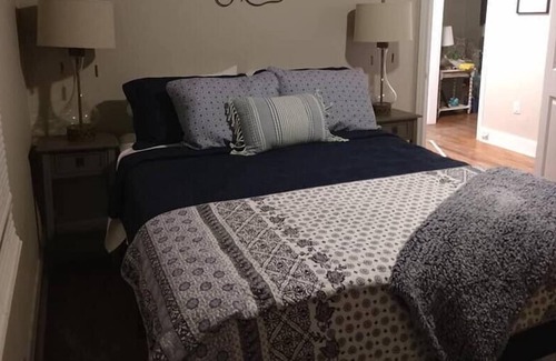 Clayton House | Pet Friendly 2 Bedroom Home in Downtown Clayton