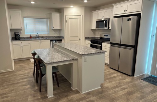 Winchester House | Pet Friendly 3 br/2.5 bath, Single Family Home with Private Yard, Community Park