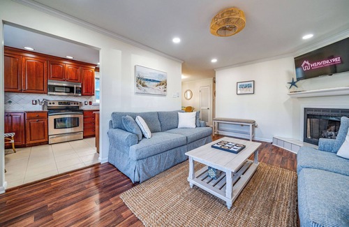 North End Condo | Pet-Friendly 3BR/2BA Condo w/Fireplace in OCNJ North End