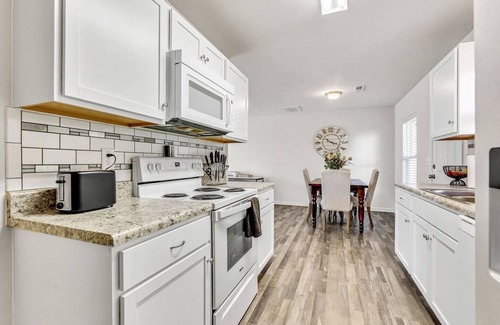 Winston - Salem House | Pet-Friendly 3BR, Winston-Salem, BBQ+Free Parking