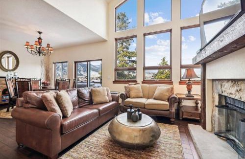 Frisco House | Pet-Friendly 4 Bedroom Townhome In Frisco - Short Drive To Breck!